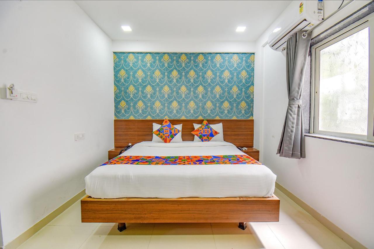 Hotel Fabhotel Fortune Suites
