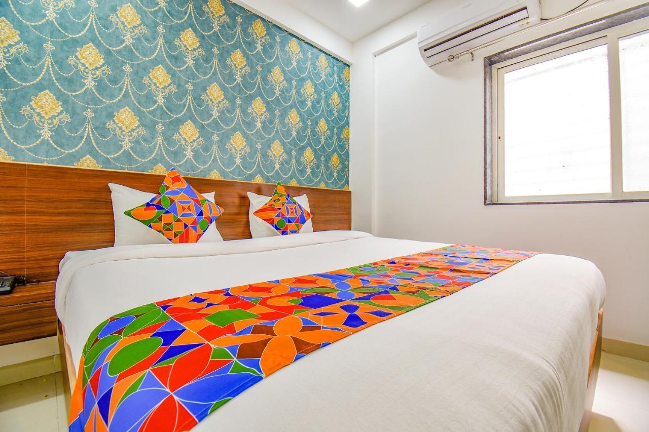 Hotel Fabhotel Fortune Suites