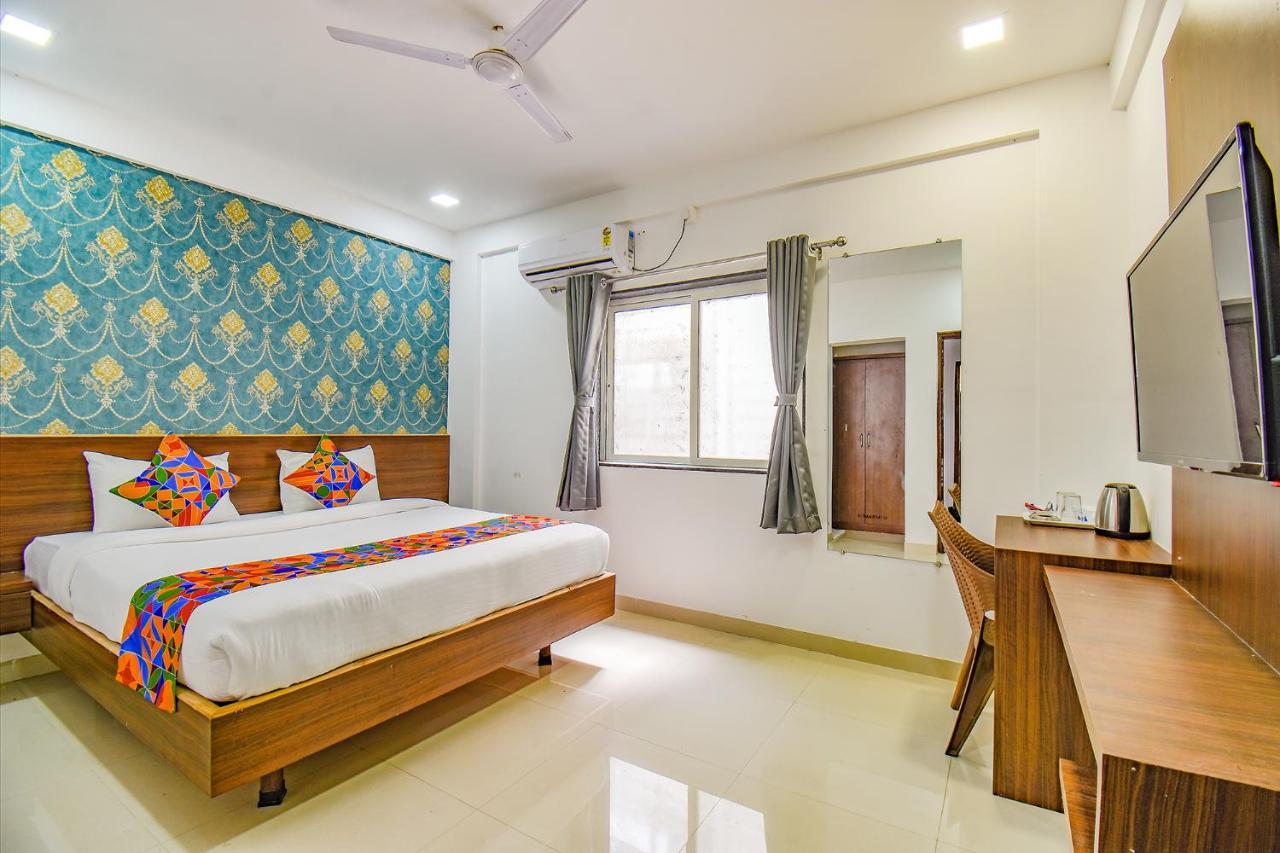 Fabhotel Fortune Suites