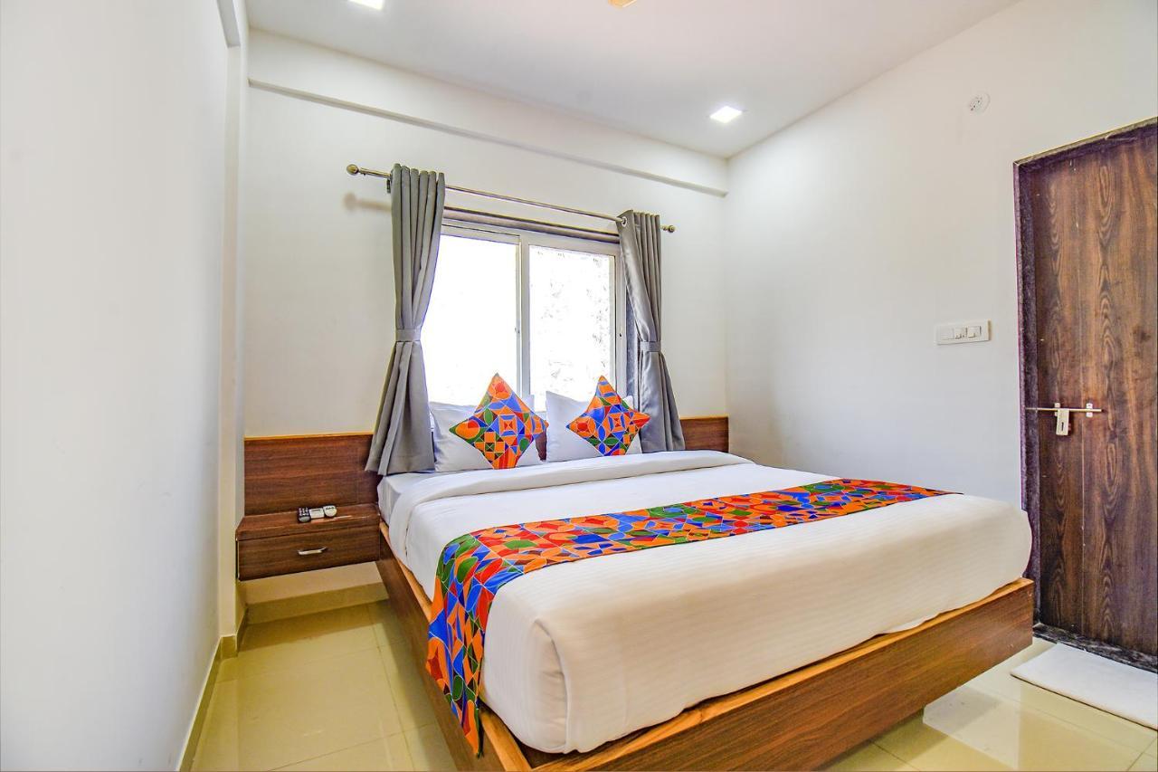 Fabhotel Fortune Suites 3*